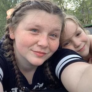 Meet your Posher, Summer